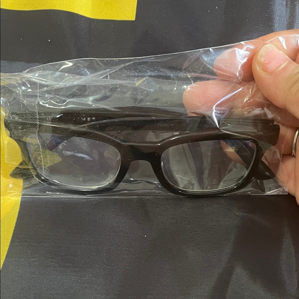 Elegant Black Women's Glasses